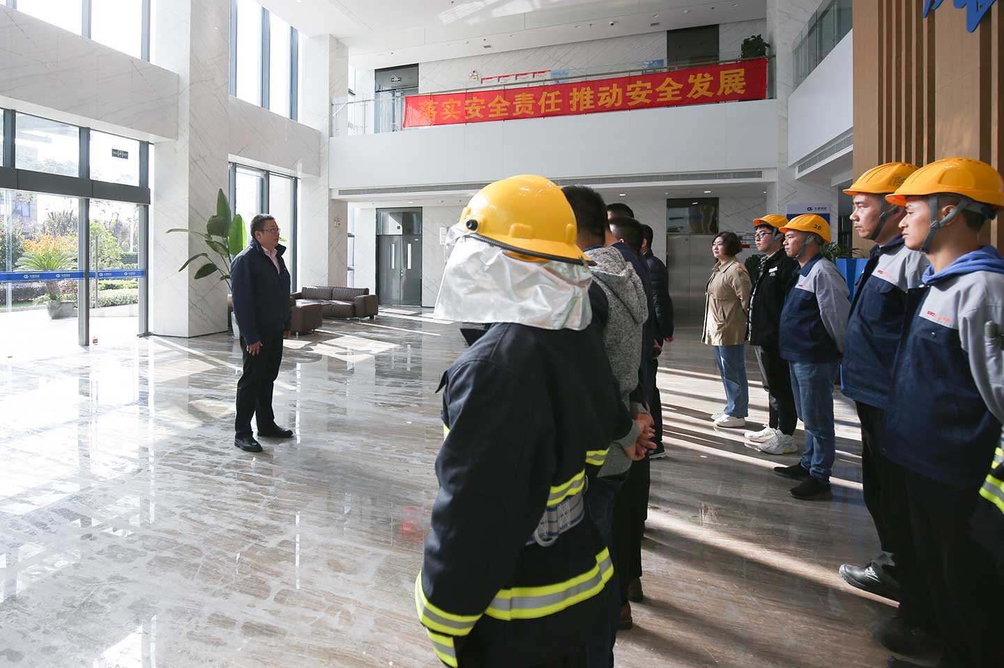 新闻中心